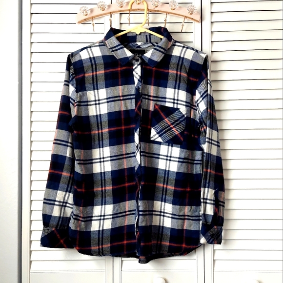 Rails Tops - Rails Size Large Flannel Button Down Womens Shirt